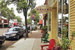 Local Newberg Coffee Shops: Brews & Bites Near You | The Ultimate Coffee Guide: Types, Brewing Methods & Best Beans