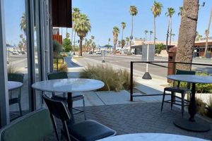 The *Best* Coffee Shop Palm Springs: Your Local Guide | The Ultimate Coffee Guide: Types, Brewing Methods & Best Beans